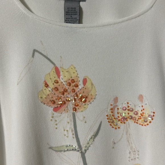 Designers Originals long sleeved top. boatneck with flowered sequined design. - Picture 2 of 7
